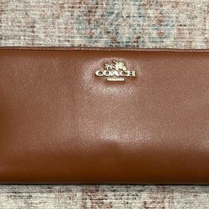 COACH WALLET | BROWN LEATHER